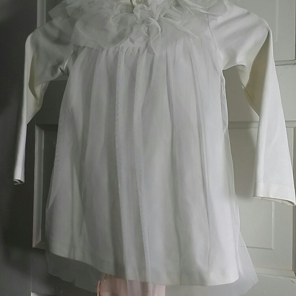 Sheer Ruffle Set - Picture 6 of 8